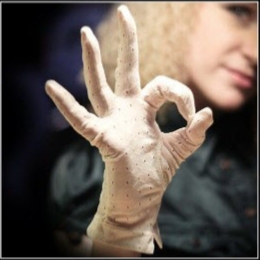 Rankos gestas Tyrimui arba Šerifui (Pistoletas prie galvos)